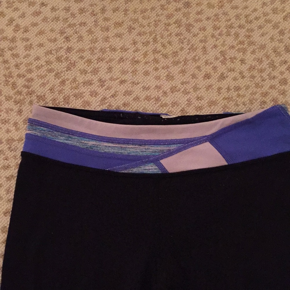 Ivivva Rhythmic Crop Reversible Tight